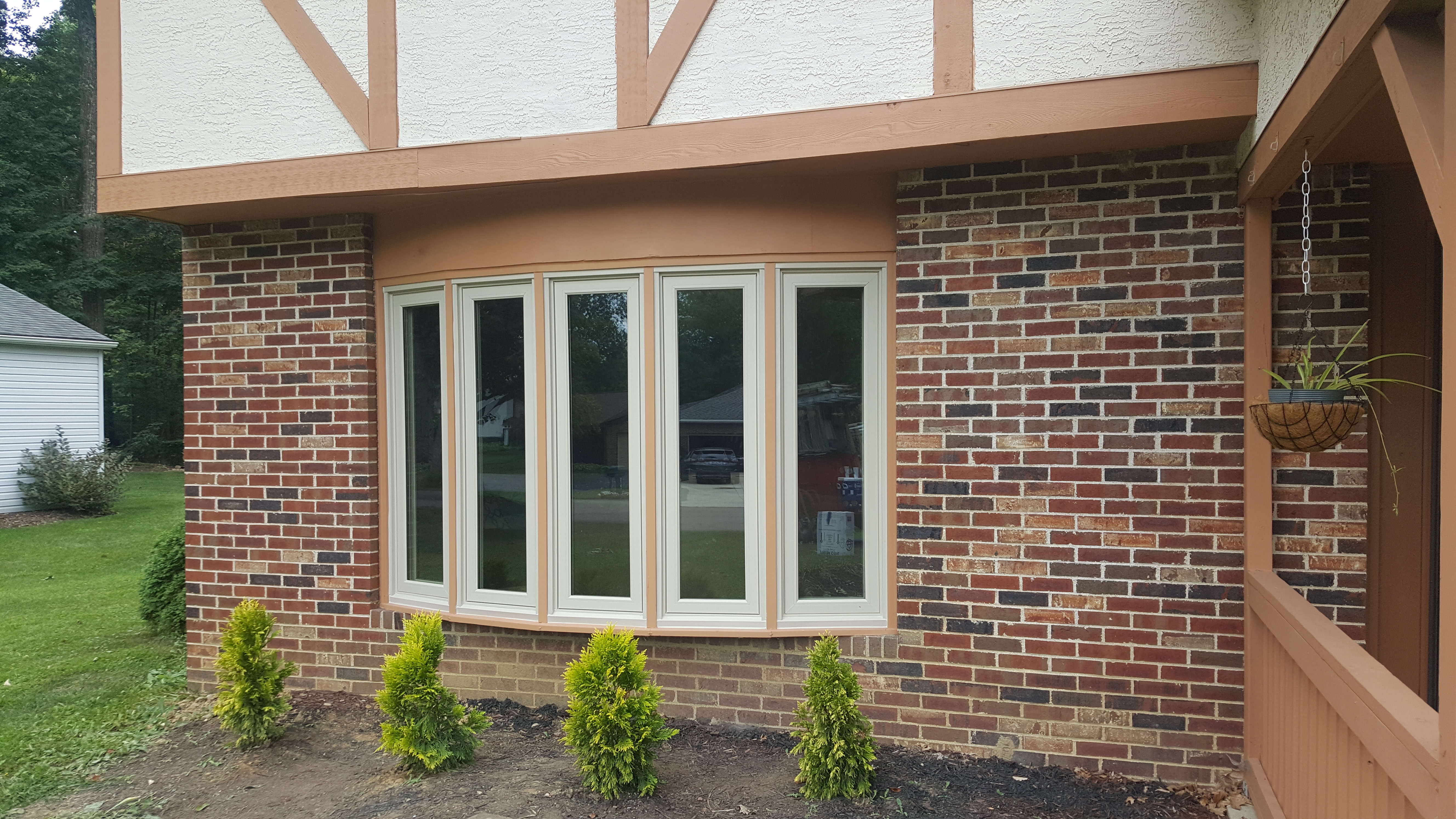 Benefits of Bay Windows - EZ Window Solutions  